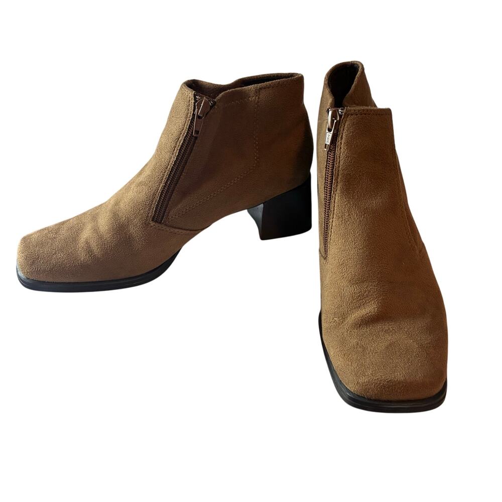 Liz Claiborne Brown Suede Ankle Heeled Boots
